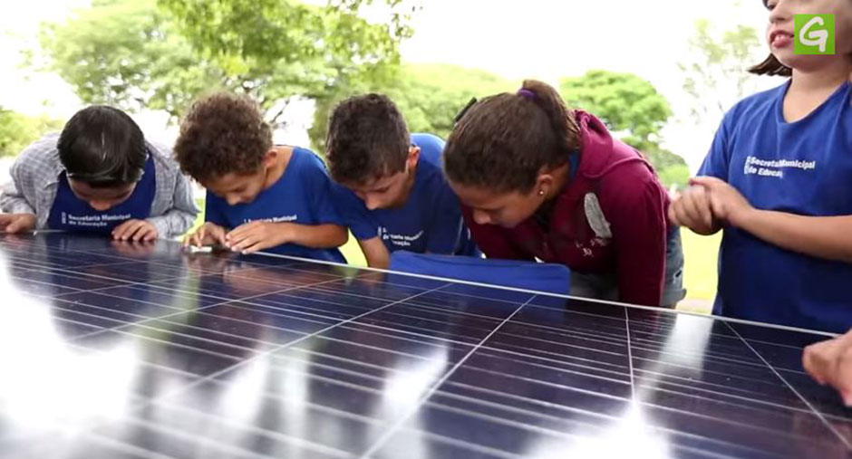 Escolas municipais brasileiras vão utilizar energia solar 