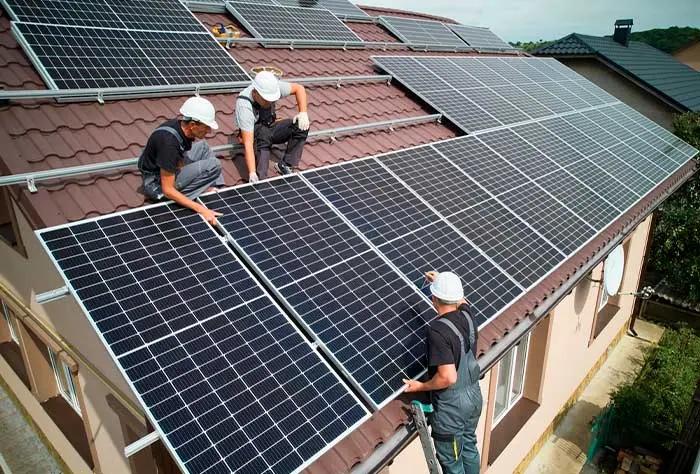 FINANCIAMENTO-DE-ENERGIA-SOLAR-TEM-ALTA-DE-112-EM-SAO-PAULO-EM-2024