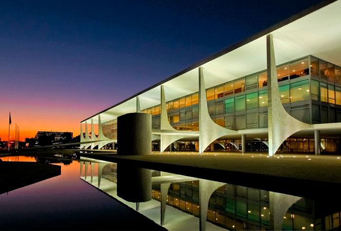 REFORMA-DO-SETOR-ELETRICO-E-SANCIONADA-E-CONVERTIDA-NA-LEI-15.269-2025