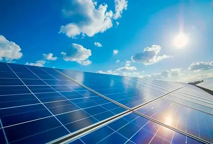 BRASIL-RECEBE-PRINCIPAIS-PLAYERS-GLOBAIS-DE-ENERGIA-SOLAR-NA-SNEC-PV-ES-LATAM-2026
