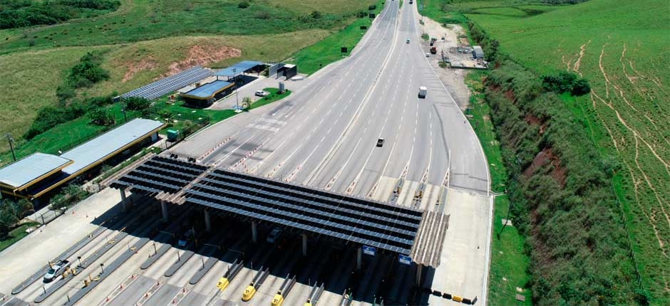PRAÇA DE PEDÁGIO USA ENERGIA SOLAR NO RIO DE JANEIRO