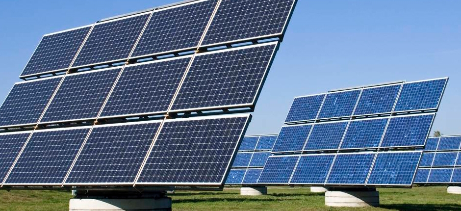 NOVAS APLICAÇÕES E CRESCIMENTO DE PROJETOS NO MERCADO LIVRE DEVEM ACELERAR EXPANSÃO DA GERAÇÃO SOLAR CENTRALIZADA