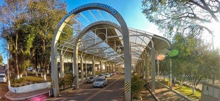 PREFEITURA CONTRATA SISTEMA SOLAR EM MARAVILHA (SC)