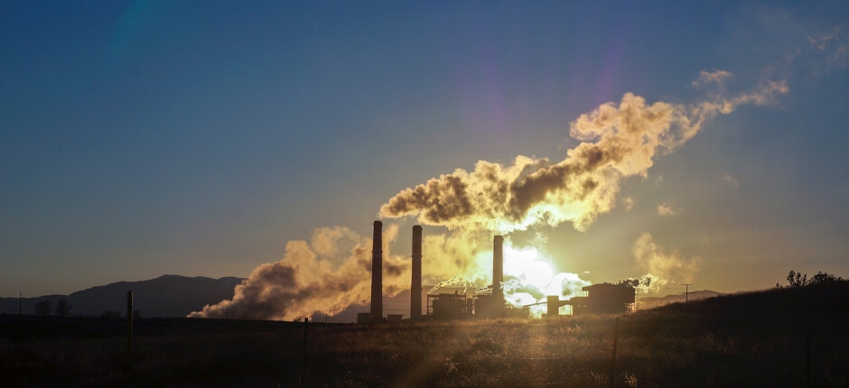 POLUIÇÃO FÁBRICA MUDANÇA CLIMÁTICA AQUECIMENTO GLOBAL