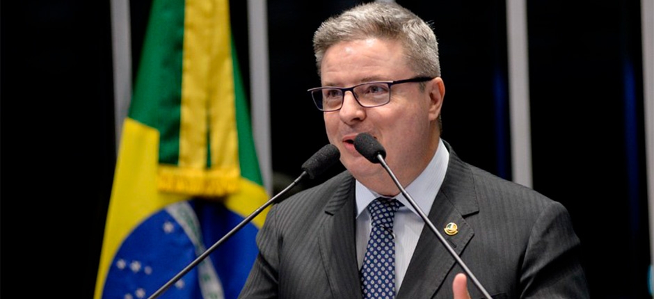 PL 5829/19: SENADOR ANASTASIA SUGERE AUMENTAR GARANTIA FINANCEIRA PARA GD