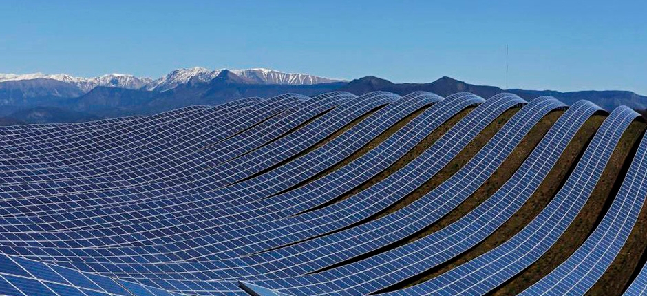 INSTALAÇÕES SOLARES DEVEM CRESCER ACIMA DE 30% NO MUNDO EM 2021, SEGUNDO IHS MARKIT