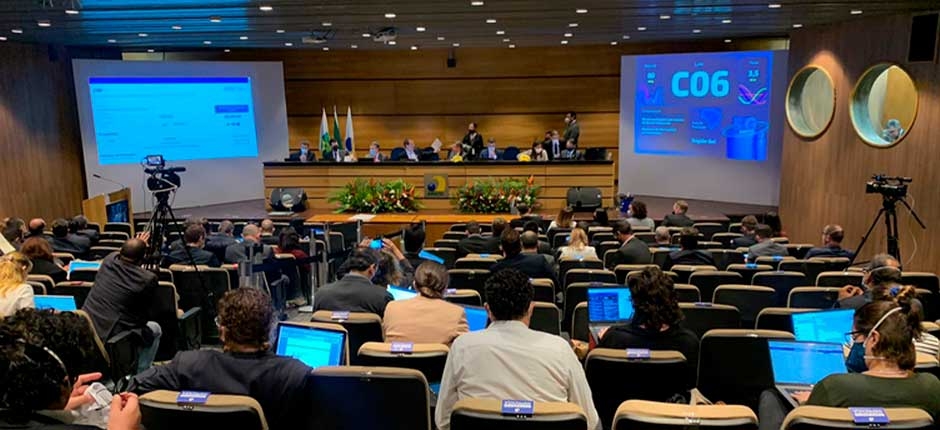 LEILAO-5G-ARRECADA-R-46-7-BILHOES-E-TEM-AGIO-DE-R-5-BILHOES