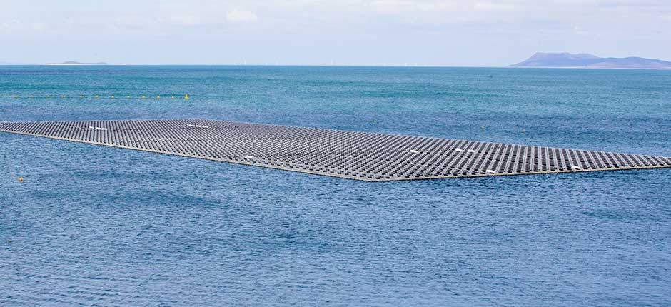USINA SOLAR FLUTUANTE