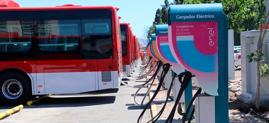 ALIANÇA INTERNACIONAL ENTRE INVESTIDORES E FABRICANTES ANUNCIA COMPROMISSO DE US$ 1 BILHÃO PARA EXPANDIR FROTA DE ÔNIBUS ELÉTRICOS NA AMÉRICA LATINA