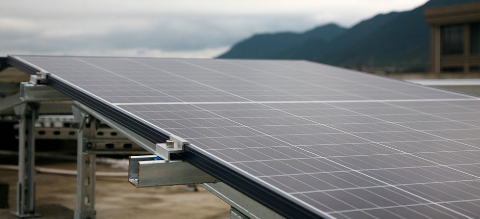 TECNOLOGIAS-FOTOVOLTAICAS-DE-SILICIO-E-A-SITUACAO-ATUAL-DO-MERCADO-MUNDIAL