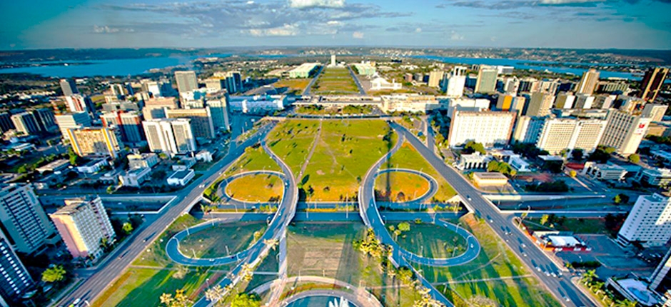 CONDOMÍNIO NO SUL DE BRASÍLIA ECONOMIZA COM SISTEMAS DE ENERGIA SOLAR