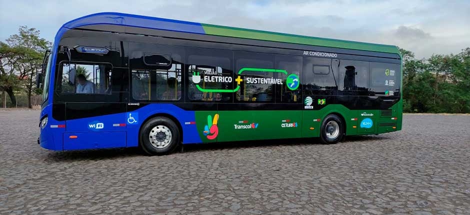 PONTOS DE ÔNIBUS METROPOLITANOS DE SP UTILIZAM PLACAS DE ENERGIA SOLAR