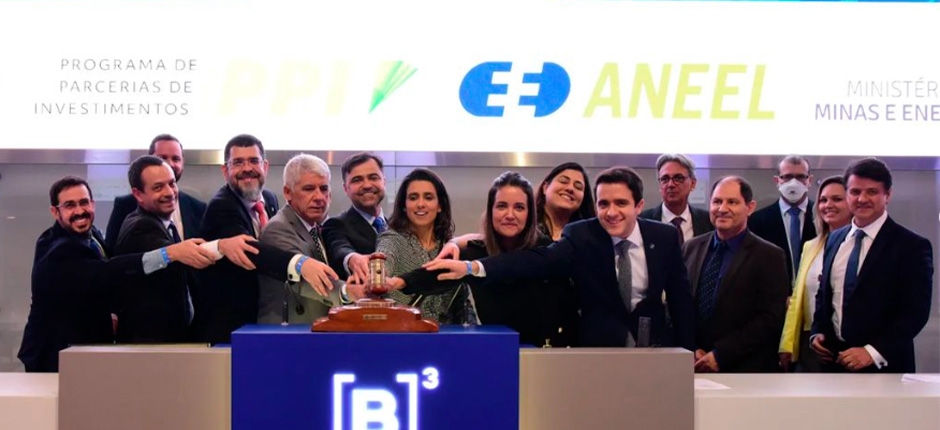 LEILAO-DE-TRANSMISSAO-ATRAI-INVESTIMENTO-ESTIMADO-DE-R-15-3-BILHOES