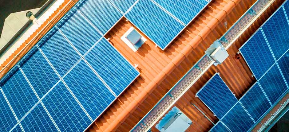 ABSOLAR-COBRA-PROVIDENCIAS-DA-ANEEL-CONTRA-ABUSOS-A-CONSUMIDORES-DE-ENERGIA-SOLAR