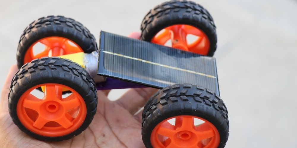 Brinquedo de energia solar