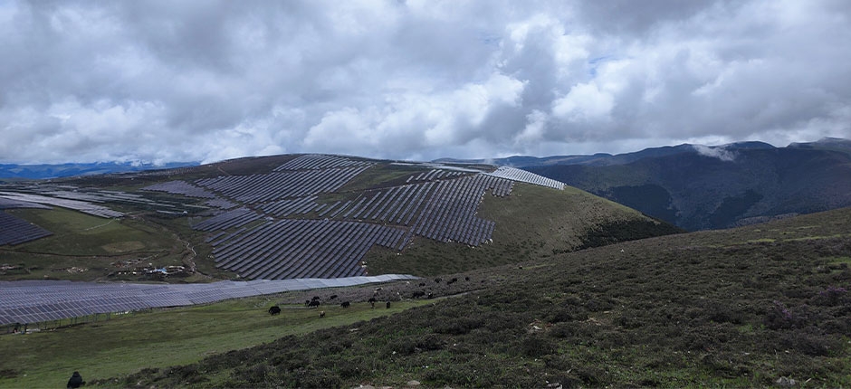 MAIOR-USINA-HIDRO-SOLAR-DO-MUNDO-ENTRA-EM-OPERACAO-NA-CHINA