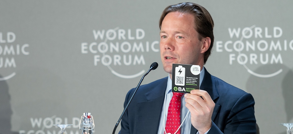 PROVA DE CONCEITO DO PASSAPORTE DE BATEIRA É APRESENTADO NO FÓRUM ECONÔMICO MUNDIAL