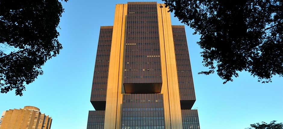 TAXA-BASICA-DE-JUROS-DEVE-PASSAR-POR-NOVOS-AUMENTOS-ATE-O-FINAL-DE-2022