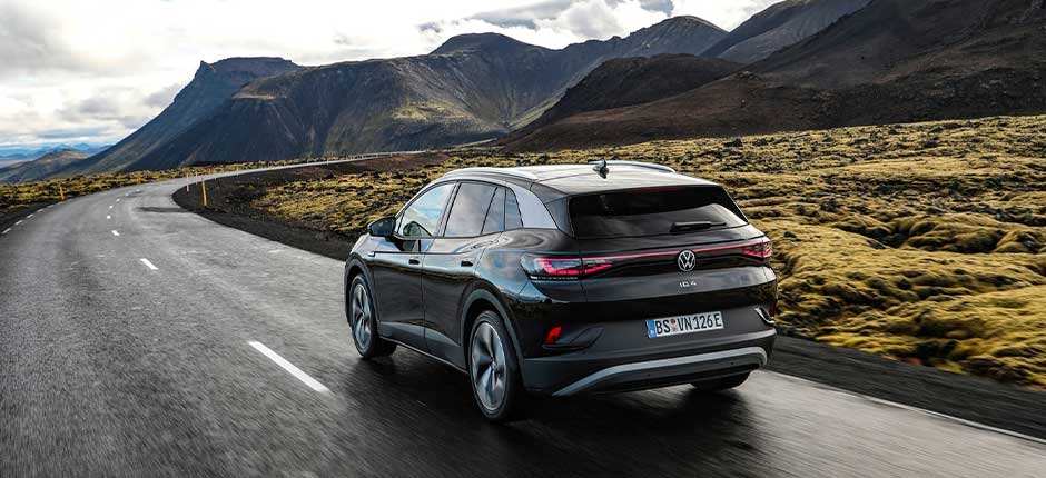 VOLKSWAGEN APRESENTA CRESCIMENTO DE 23,6% NAS VENDAS DE CARROS ELÉTRICOS EM 2022