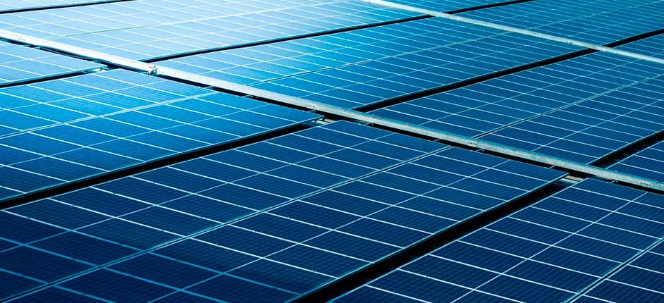 PAINEIS-SOLARES-MANTEM-ISENCAO-DE-IMPOSTO-DE-IMPORTACAO