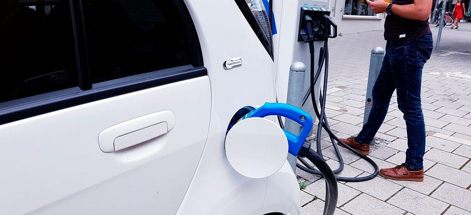 MERCADO-GLOBAL-DE-RECARGA-DE-CARROS-ELETRICOS-PODERA-ATINGIR-US-217-BILHOES-EM-2030