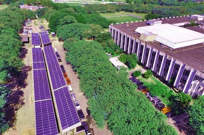 Estação de energia solar é instalada na Câmara de Vereadores de Porto Alegre
