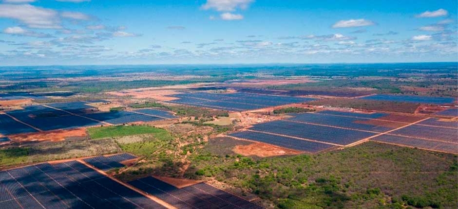 MAIOR-USINA-SOLAR-DO-BRASIL-RECEBE-INVESTIMENTO-ADICIONAL-DE-R-1-2-BI