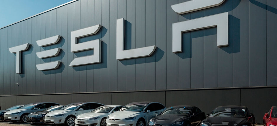 TESLA FECHA 2022 COM LUCRO DE US$ 12,6 BILHÕES; CONFIRA OS PRINCIPAIS DESTAQUES DO BALANÇO