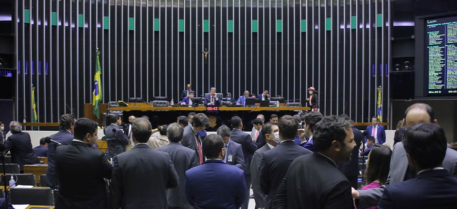 CAMARA-DOS-DEPUTADOS-APROVA-PROJETO-QUE-LIMITA-ALIQUOTAS-DE-ICMS-SOBRE-ENERGIA-ELETRICA