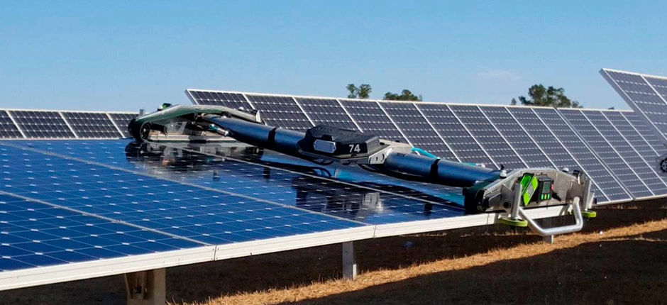 ECOPPIA FORNECE TECNOLOGIAS ROBÓTICAS PARA LIMPEZA DE PAINÉIS SOLARES