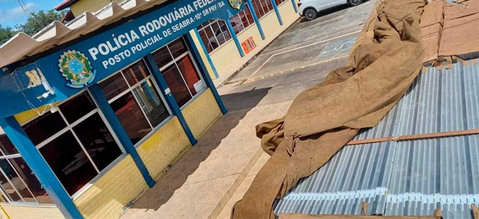 POLICIA-RODOVIARIA-FEDERAL-APREENDE-210-MODULOS-FOTOVOLTAICOS-EM-SEABRA-BA