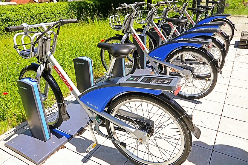 Estação de recarga de bicicletas elétricas em Berlim