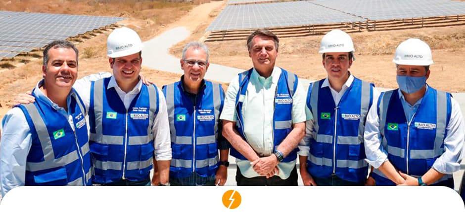 BOLSONARO INVESTE EM LANÇAMENTOS DE COMPLEXOS SOLARES PELO PAÍS