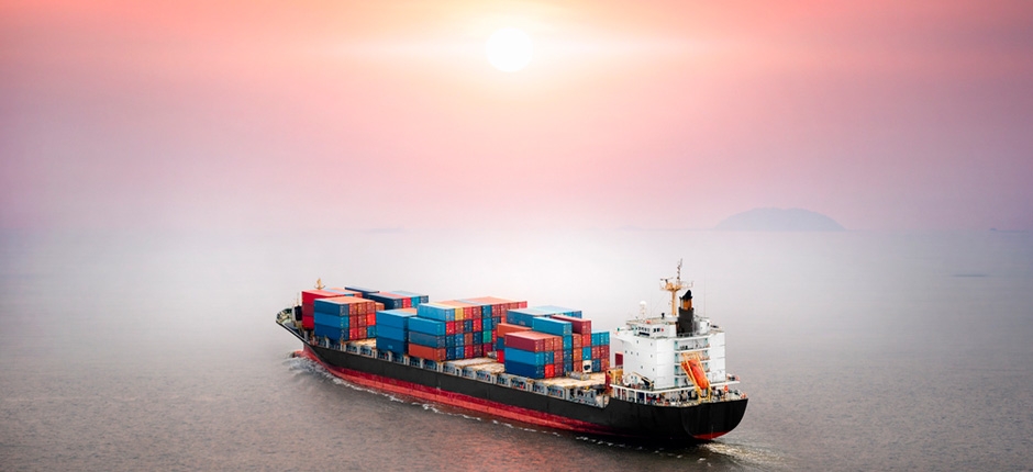 USINAS-DE-GRANDE-PORTE-IMPULSIONAM-IMPORTACOES-DE-PAINEIS-SOLARES-NO-BRASIL