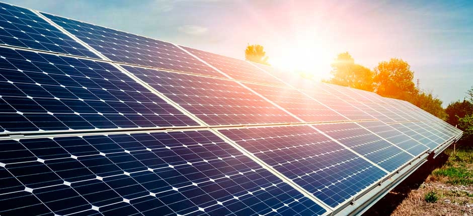 BRASIL-SUPERA-30-GW-DE-ENERGIA-SOLAR-EM-OPERACAO