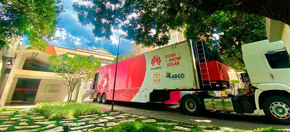 PROJETO-DE-CAPACITACAO-EM-ENERGIA-SOLAR-DE-SP-E-DESTAQUE-EM-RELATORIO-DO-FUTURE-FUND