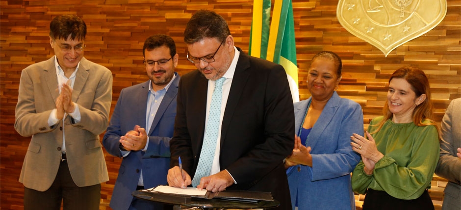 EDF-RENEWABLES-E-GOVERNO-DO-CEARA-ASSINAM-ACORDO-PARA-PRODUCAO-DE-HIDROGENIO-VERDE