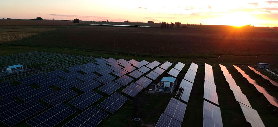 AVANÇA DISCUSSÃO SOBRE PROJETO DE USINA SOLAR EM UBERABA