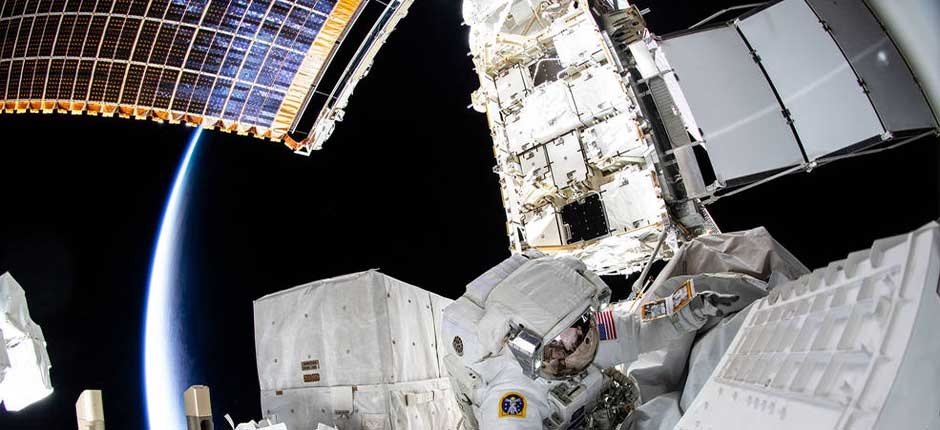 NASA ATUALIZA INSTALAÇÃO DE PAINÉIS SOLARES NA ESTAÇÃO ESPACIAL INTERNACIONAL