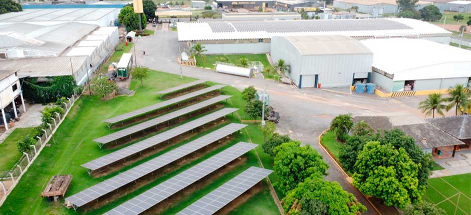 FABRICA-DE-TINTAS-DO-MATO-GROSSO-INVESTE-EM-ENERGIA-SOLAR