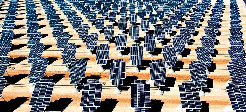 IEA-IMPULSIONADA-POR-SOLAR-RENOVAVEIS-DEVEM-BATER-NOVO-RECORDE-EM-2021