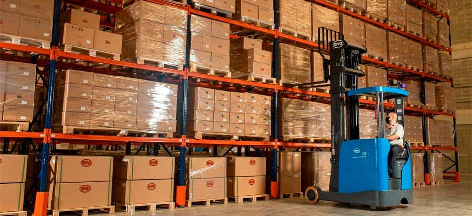 BYD-ANUNCIA-TRES-NOVOS-CENTROS-DE-DISTRIBUICAO-DE-PAINEIS-SOLARES-NO-BRASIL