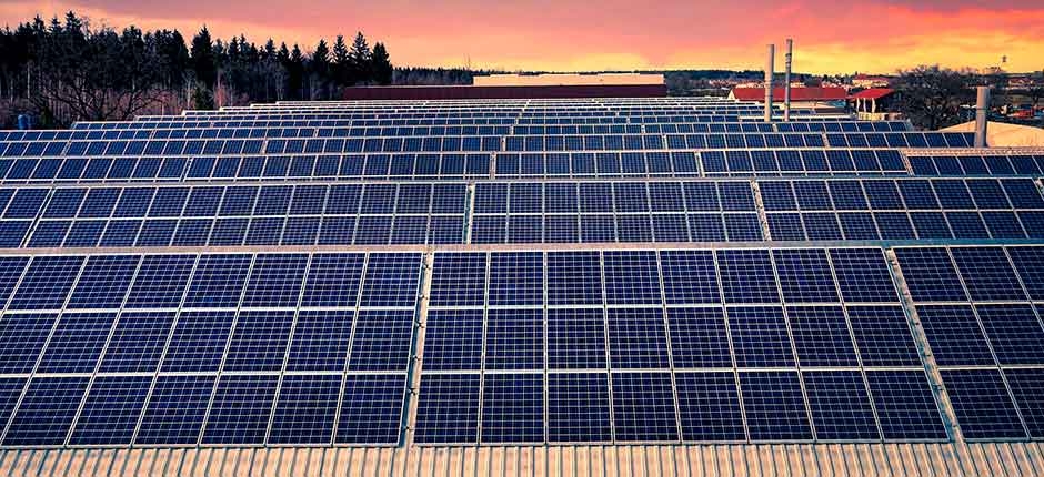 LEI-DA-ENERGIA-SOLAR-EM-TELHADOS-IMPULSIONARA-MERCADO-DE-FRANQUIAS-NO-BRASIL-DIZ-PORTAL-SOLAR