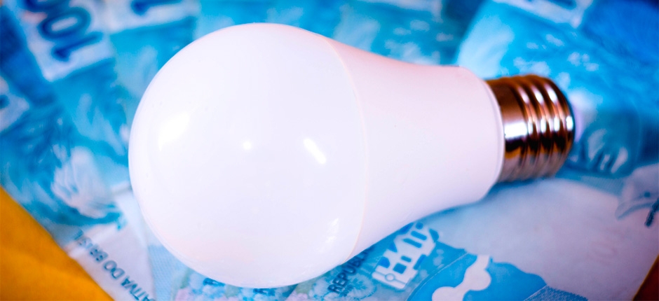 CONTA-DE-LUZ-RESIDENCIAL-TERA-AUMENTO-DE-MAIS-DE-6-NO-RIO-DE-JANEIRO