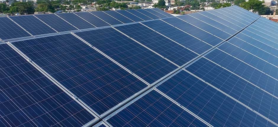 ENERGIA-SOLAR-ULTRAPASSA-13-GW-NA-GERACAO-DISTRIBUIDA-NO-BRASIL