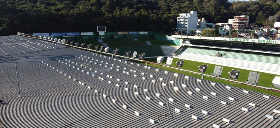TIME-GAUCHO-INSTALA-ENERGIA-SOLAR-EM-ESTADIO-DE-FUTEBOL-E-CENTRO-DE-TREINAMENTO