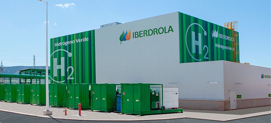 USINA-DE-HIDROGENIO-VERDE-SERA-DESENVOLVIDA-NO-PORTO-MAIS-MOVIMENTADO-DA-GRA-BRETANHA