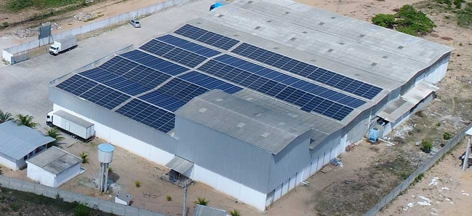 INDUSTRIA-DE-EMBALAGENS-REDUZ-CONTA-DE-LUZ-EM-75-COM-ENERGIA-SOLAR