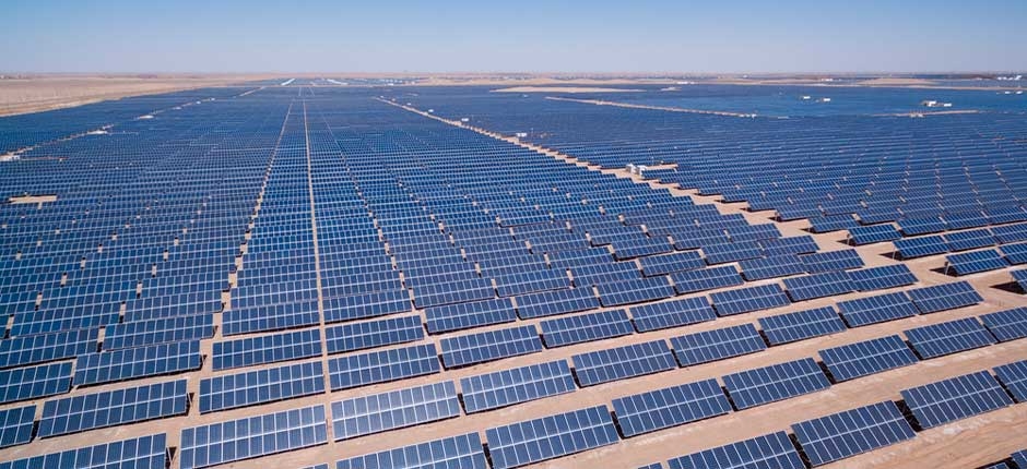 CHINA-DEVERA-ADICIONAR-310-GW-DE-ENERGIA-SOLAR-ATE-O-FINAL-DE-2024