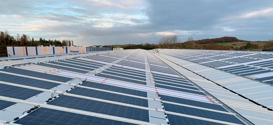 SOLUCAO-FACILITA-INSTALACAO-DE-ENERGIA-SOLAR-EM-TELHADOS